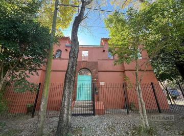 Casa · 360m² · 4 Ambientes · 1 Cochera · Casa en Alquiler en Zona Casco Histórico de San Isidro