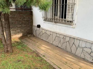 Casa · 120m² · 8 Ambientes · Casas en Venta - 5 Dorm. 3 Baños - Ezeiza