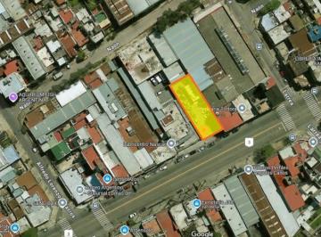 Terreno · 55m² · 2 Ambientes · Lote Comercial S/ Av 11 m de Frente C/ Mejoras (Oficina - Baño - Kitchenette) - Lomas del Mirador