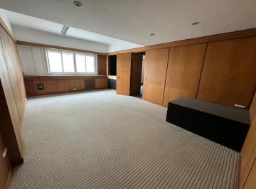 Oficina comercial · 126m² · 5 Ambientes · Oficina en Venta de Dos Plantas Sobre Av 9 de Julio con Amplia Vista Panorámica