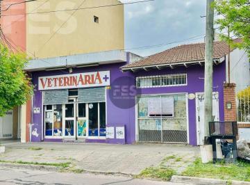 Local comercial · 80m² · 5 Ambientes · Venta Local - Veterinaria - Terreno Ideal Inversor