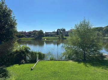 Casa · 455m² · 5 Dormitorios · 2 Cocheras · Casa en Venta Al Lago, Barrio Castores, Nordelta, Tigre, Zona Norte