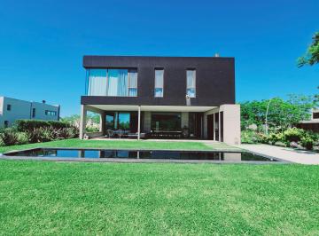 Casa de 5 ambientes, Escobar · Alquiler Moderna Casa 3 Dorm. Puertos – Barrio Vistas Escobar