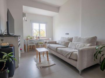 PH · 69m² · 5 Ambientes · 1 Cochera · PH Moderno con Terraza, Cochera y Sin Expensas