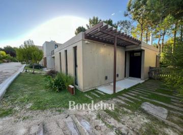 Casa · 74m² · 3 Ambientes · 1 Cochera · Casa Venta Pinamar Norte