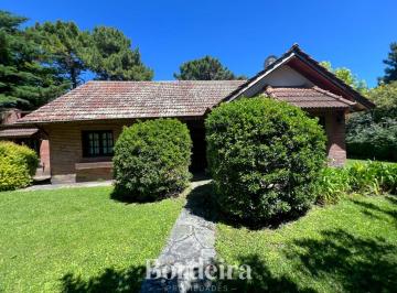 Casa · 120m² · 4 Ambientes · 1 Cochera · Casa Venta Pinamar