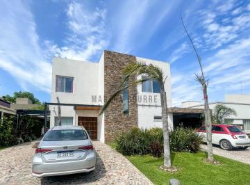 Casa · 203m² · 6 Ambientes · 2 Cocheras · Casa en Venta en La Cañada de Pilar, Pilar, G. B. a. Zona Norte
