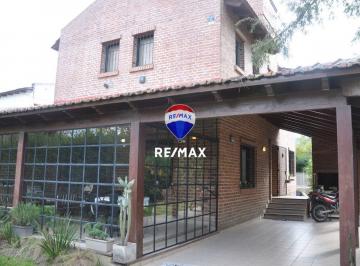 Casa · 173m² · 6 Ambientes · 1 Cochera · En Venta Casa 4 Dorm. - San Lorenzo, Salta