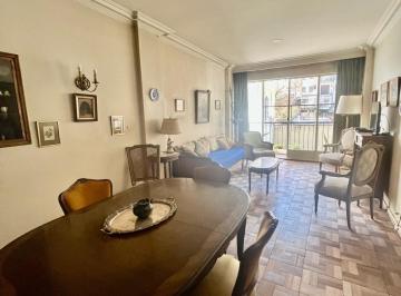 Departamento · 117m² · 4 Ambientes · Departamento en Recoleta
