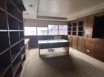 Oficina comercial · 100m² · 5 Ambientes · Oficina 100 m² en El Edificio del Mercado de Valores Cordoba