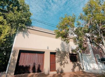Casa de 3 ambientes, Ciudad de Santa Fe · Casa 3 Dorm - Desarrollada en Pb Próxima a Costanera! Laprida 3700