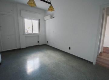Departamento · 50m² · 3 Ambientes · Alquiler Apartamento Dos Dorm. Centro/aguada