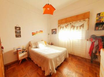PH · 76m² · 4 Ambientes · PH 4 Amb Al Frente con Patio y Terraza Avellaneda