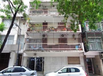 Departamento de 4 ambientes, Almagro · 3 Amb. con Dependencia, Excelente Departamento, Cocina Amplia