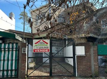 Departamento de 1 ambiente, Moreno · Monoambiente con Cocina Baño y Cochera Paso del Rey Norte, Barrio Asunción.
