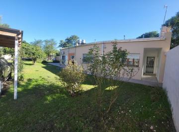Casa · 170m² · 5 Ambientes · 2 Cocheras · Casa de Campo, Fin de Semana o Vivienda Permanente.