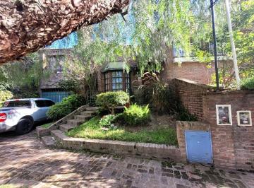 Casa · 190m² · 5 Ambientes · 2 Cocheras · Imponente Casa en Venta en Tigre Residencial - Oportunidad