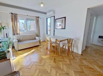 Departamento · 63m² · 3 Ambientes · Depto Semipiso 3 Amb Vista Abierta Reciclado Flores
