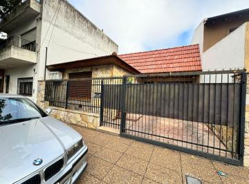 Casa · 146m² · 3 Ambientes · 4 Cocheras · Casa en Venta 3 Amb San Martin