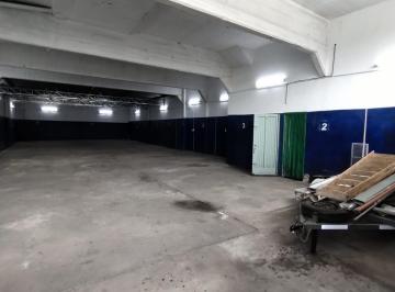 Bodega-Galpón , Avellaneda · Sarandi: Galpon en Alquiler