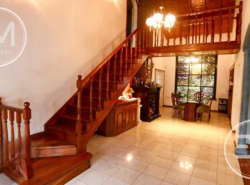 Casa · 245m² · 5 Ambientes · 2 Cocheras · Casa 5 Ambientes en Venta en Monte Grande Apto Crédito