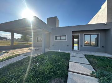 Casa de 4 ambientes, Córdoba · Venta Casa en Docta - 3 Dorm., a Estrenar