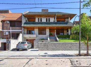 Casa · 400m² · 7 Ambientes · 3 Cocheras · Venta Casa 7 Amb con Parque y Pileta San Fernando