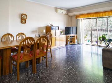 Departamento · 77m² · 4 Ambientes · Venta Dpto 4 Ambientes - Dos Balcones - Floresta
