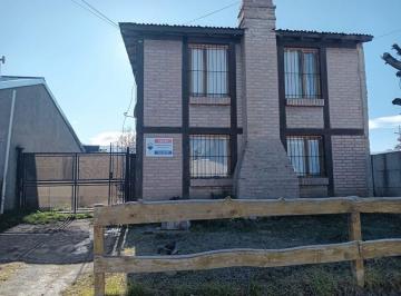 Casa · 100m² · 5 Ambientes · Casa 3 Dorm. con Patio - Apto Crédito