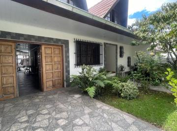 Casa · 280m² · 5 Ambientes · 2 Cocheras · Venta Casa 5 Ambientes + Departamento Constitucion