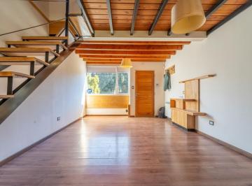 PH · 92m² · 3 Ambientes · 2 Cocheras · PH en Venta Kilómetro 1 con Patio y Dos Cocheras