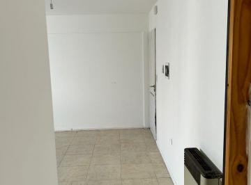 Departamento de 2 ambientes, Córdoba · Depto. S/ 27 de Abril 3115. 1 Dorm. Exc - Estado. Muy Luminoso. Oportunidad!