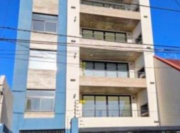 Departamento · 46m² · 2 Ambientes · Departamento de 2 Ambientes de 46 Metrs. Piso 2 Contra Frent