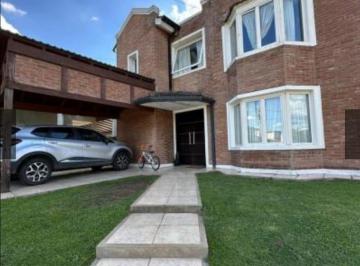 Casa de 7 ambientes, La Calera · Venta - Casa en La Estanzuela - La Calera