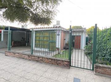 Foto · B Marques, Apto Credito, Casa con Local Comercial, con Gran Terreno