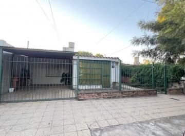 Foto · B Marques, Apto Credito, Casa 3 Dorm, con Amplio Patio