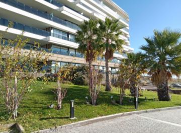 Departamento · 221m² · 3 Dormitorios · 2 Cocheras · Departamento en Palmares Valley