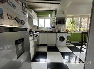 Departamento · 73m² · 3 Ambientes · 1 Cochera · Semipiso 3 Amb con Cochera y Baulera - Parque Luro
