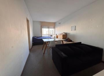 Departamento · 32m² · 1 Ambiente · Monoambiente Muy Luminoso - 7 Mo Piso - Venta