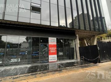 Local comercial · 296m² · Local en Olivos