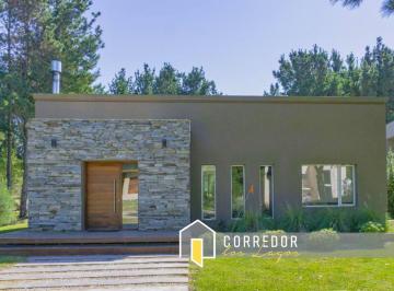 Casa · 145m² · 4 Ambientes · Casa, Venta, Costa Esmeralda, Senderos I, Lote Al 100, 4 Ambientes