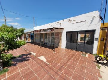Local comercial · 229m² · 1 Cochera · Local en Pueblo Sarmiento Dos Locales Salon Venta Villa Sarmiento Cordoba