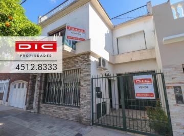Casa · 180m² · 6 Ambientes · 1 Cochera · Casa Multifamiliar 2 PH, Pb 2 Amb, Pa 4 Amb - San Andres