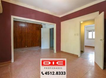 Casa · 360m² · 4 Ambientes · 1 Cochera · Casa 4 Ambientes Venta - Villa Adelina