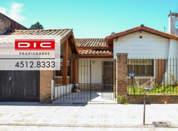 Casa · 170m² · 6 Ambientes · Casa 4 Dorm. Venta - Villa Adelina