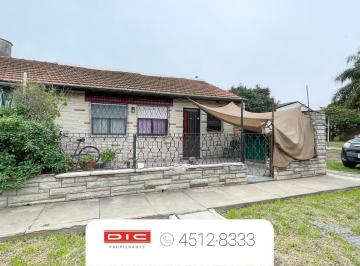 Casa · 38m² · 2 Ambientes · Casa 1 Dormitorio Venta - Jose León Suarez