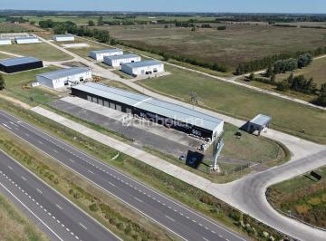 Local comercial · 200m² · Local en Alquiler en Barrio Parque Sakura, Exaltación de La Cruz