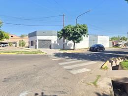 Local comercial · 106m² · 4 Ambientes · Local Comercial en Calle Monteagudo Bernardo