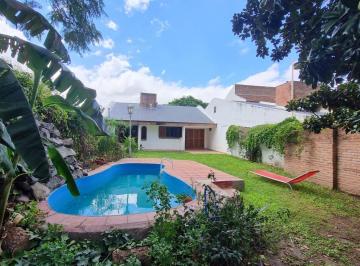Casa de 8 ambientes, Córdoba · Alquilo Casa 3 Dorm. B° Villa Belgrano