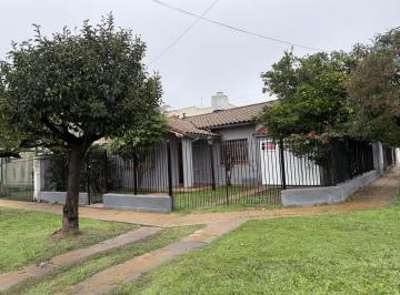 Casa · 4 Ambientes · Santilli - Luis Siciliano 1392 Banfield